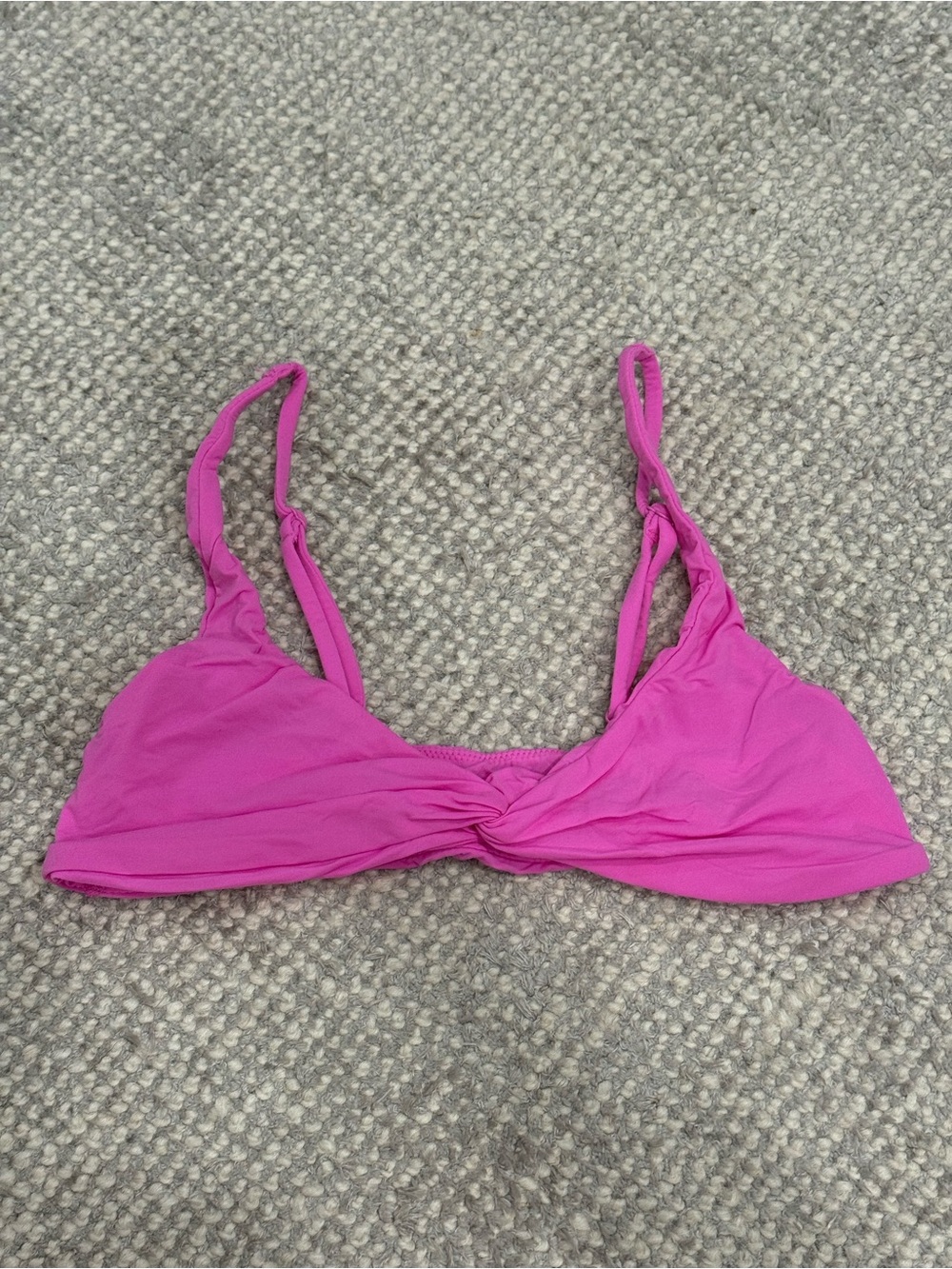 SKIMS FITS EVERYBODY
SKIMPY SCOOP
BRALETTE